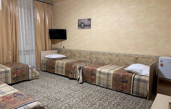 Zarechnaya Hotel