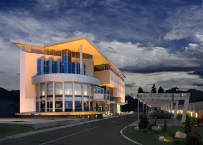 Hotel Exclusive Hotels near Mega Color Boje I Lakovi