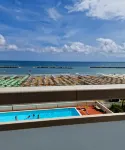 Hotel Embassy - piscina