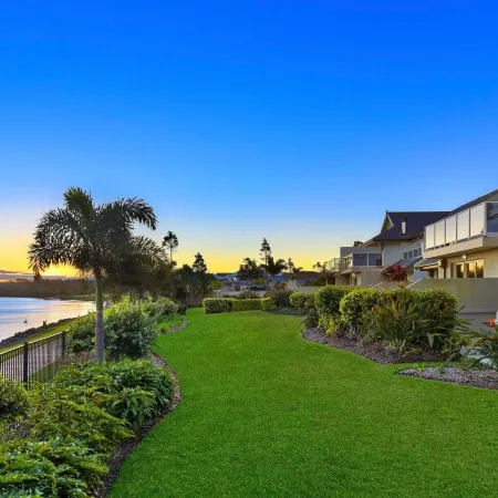 Harrington River Lodge