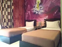 Lawaka Hotel