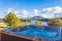 Quiet Mind Mountain Lodge, Retreat & Spa - Romantic