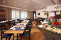 Seehotel Friedrichshafen - breakfast
