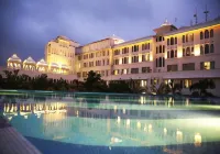 Radisson Blu Udaipur Palace Resort & Spa - Luxury