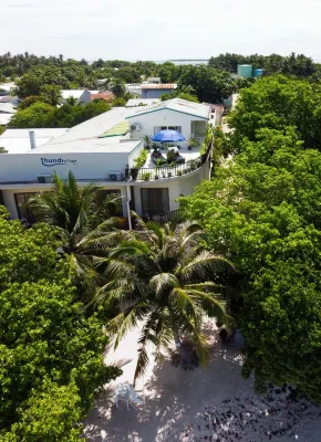 Thundi Village & Spa Hotel in zona Kunfunadhoo