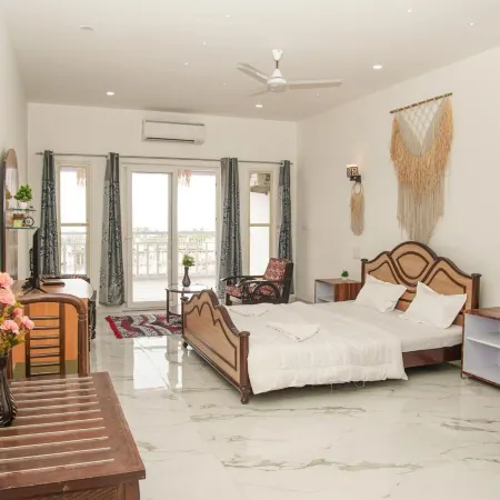 Samira Sea View