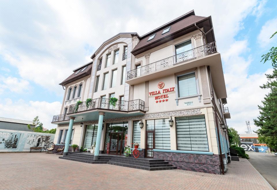 hotel overview picture