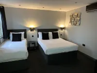 The Castle Hotels in Thorpe St. Andrew