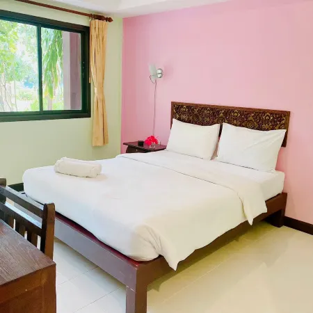 Baan Karnjana Hotel Samui Отели рядом с достопримечательностью «Мумифицированный монах»