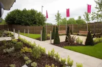 Western Gate - Luxury 2 Bed Downtown Apartment