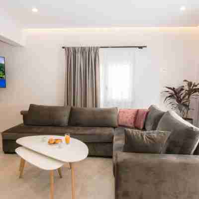 Utopia Residences "by Checkin" Others