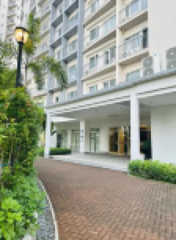 Cozy 2 Br Unit at South Residences SM Southmall