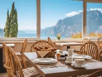 Hotel Isola Verde Hotels in Arco