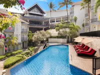 Swiss-Belinn Luwuk - Pools