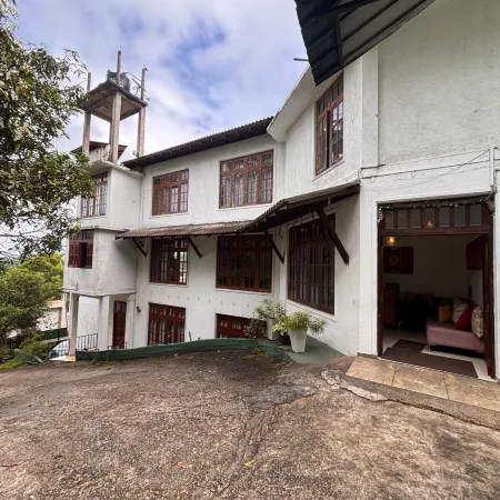 Kandy City Oasis Hotel