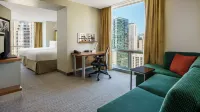 SpringHill Suites Chicago Downtown/River North Hotel a River North