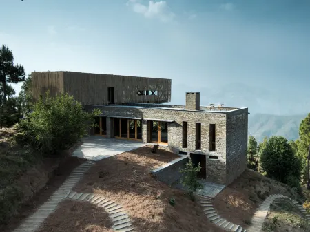 The Kumaon Отели в г. Алмора