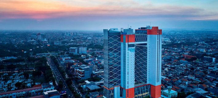 Fairfield oleh Marriott Surabaya Hotel di Kecamatan Dukuhpakis
