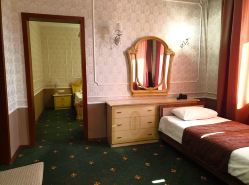 Premier Hotel