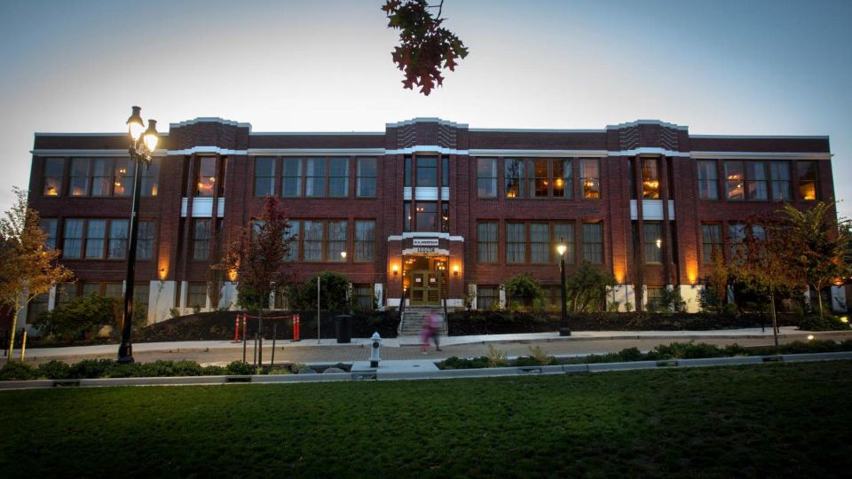 McMenamins Anderson School