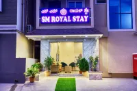 SM Royal Stay Hotel - Near Bangalore International Airport فنادق في 