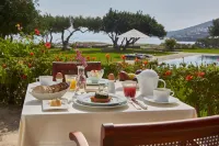 Elounda Beach Hotel & Villas, a Member of the Leading Hotels of the World - breakfast