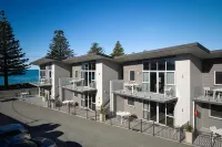 Kaikoura Waterfront Apartments Hotels near Encounter Kaikoura (Dolphin Encounter)