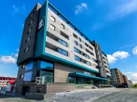 Mava Apartamente Hotels near Modern Beach