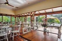Forest Lodge Resort - breakfast