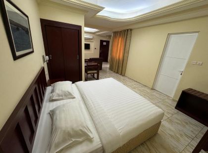 Al Ferdous Hotel Apartments