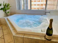 Eden House Retreat Hotels in Yungaburra
