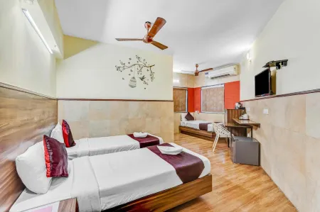 Season 4 Residences - Nungambakkam Near US Consulate, Apollo Hospital, Shankar Nethralaya