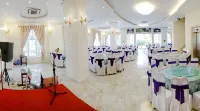 Thuan Thanh Hotel - Private Pools
