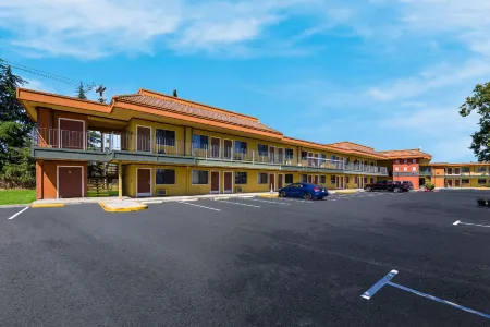 Rodeway Inn Livermore Отели рядом с достопримечательностью «Дарси Кент Вайнярдс»
