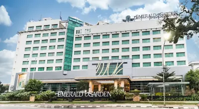 Emerald Garden International Hotel Hotel a 