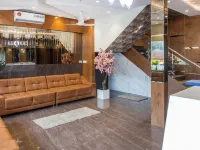 Hotel Hometown- Bandra Kurla Complex Các khách sạn gần Khu ổ chuột Dharavi