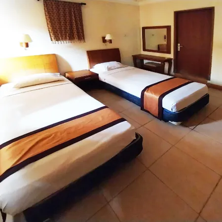 Horison Resort Pondok Layung Anyer Отели рядом с достопримечательностью «Пляж Anyer»
