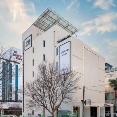 Pyeongtaek City Hall No. 25 Hotels near Pyeongtaek University