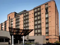 Four Points by Sheraton Mississauga Meadowvale Hotels in 