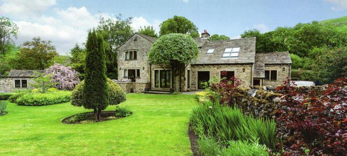 Cleveliot House Hotels in Skipton