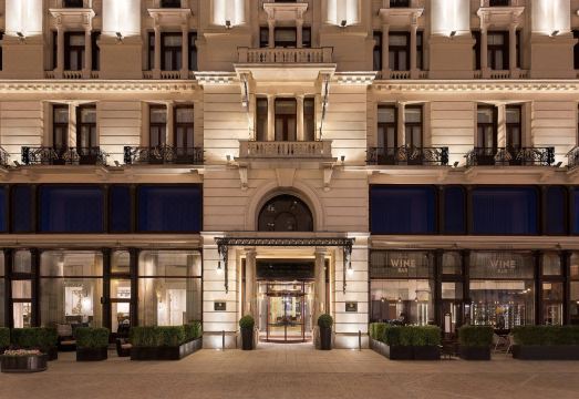 호텔 브리스톨 로비