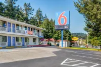 Motel 6 Eugene, or - South Springfield - parking