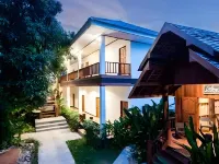 Phurintara - Resort Doi Saket - piscina
