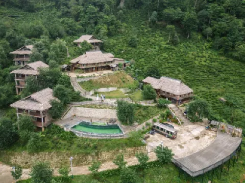 Ta Xua Ecolodge โรงแรมใน