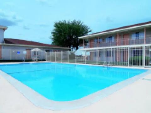 로드웨이 인 로스웰 웨스트 로즈웰 호텔