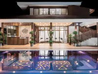 Sandy Residence Hotels near أترس بيتش