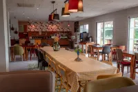 Greet Hotel Castets Coeur des Landes - breakfast