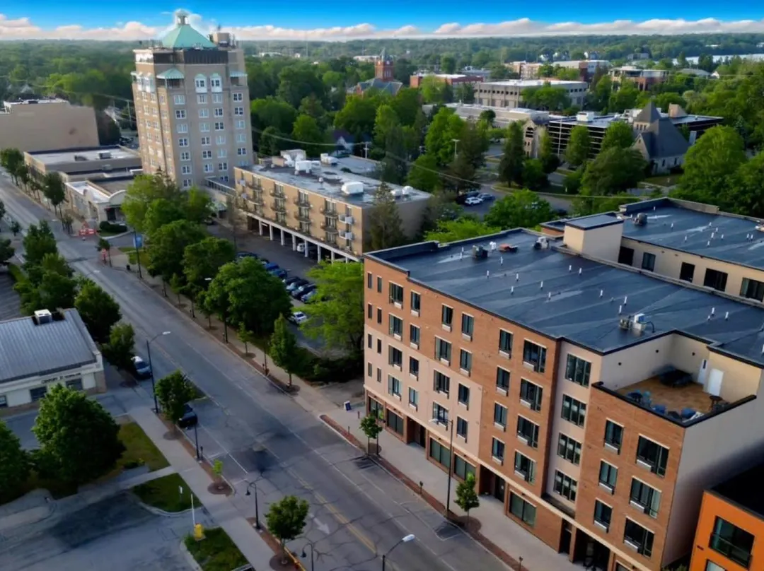 Boardwalk Suites & Residences By Kasa - Traverse City, MI