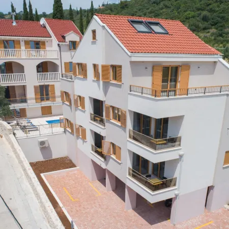 Casa Laurea