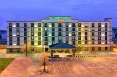 Courtyard Louisville Airport Hotel dekat Kentucky Exposition Center